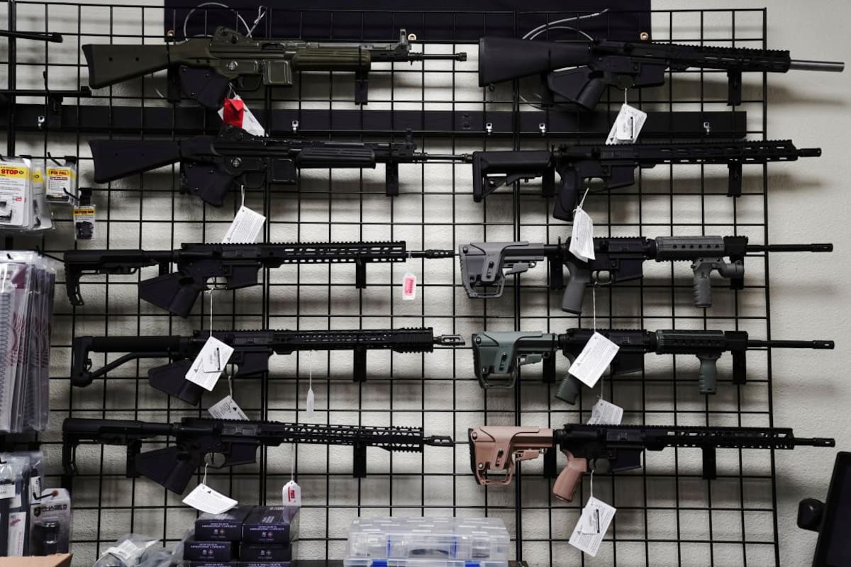 La nueva ley buscará poner un freno al acceso desmedido de las armas. Fuente: Reuters.