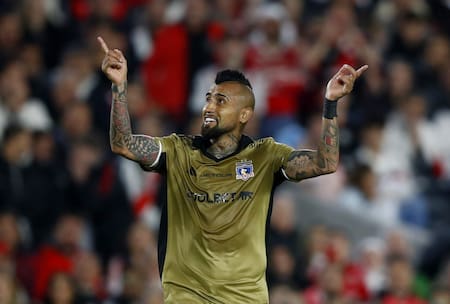 Arturo Vidal, Colo Colo. Foto: Reuters.