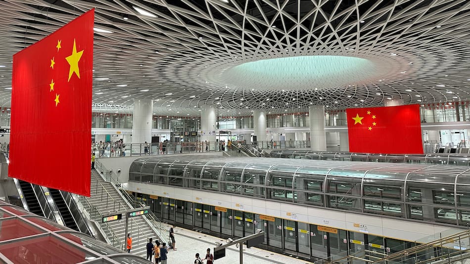 China alerta sobre los riesgos de recibir regalos del extranjero.