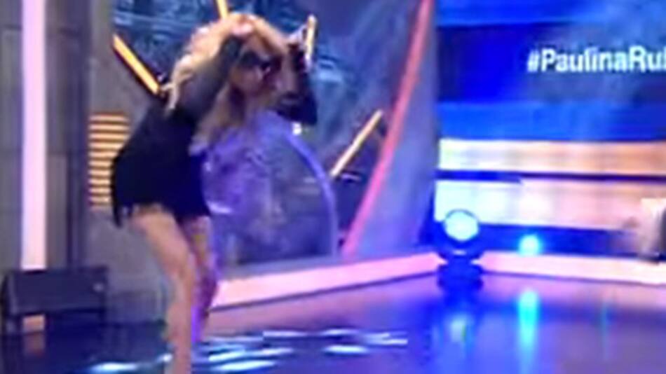 Paulina Rubio borracha en la TV