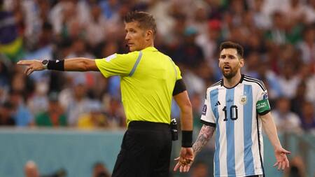 Daniele Orsato; árbitro Argentina-Croacia. Foto: Reuters.