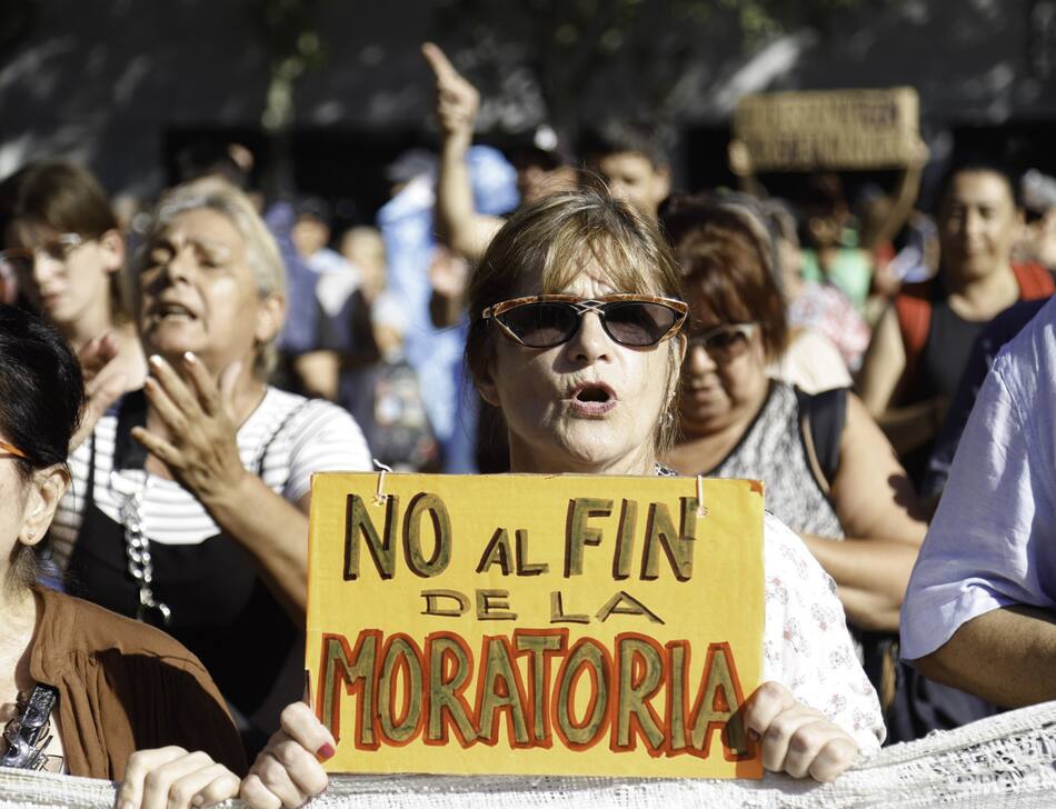 Marcha de Jubilados en el Congreso. FOTO: MARIANO SANCHEZ/ NA