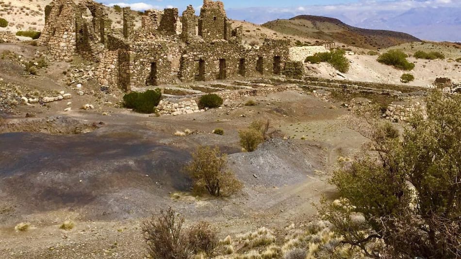 Ruinas de Paramillos, Uspallata, Mendoza. Foto: Instagram/minasdeparamillos