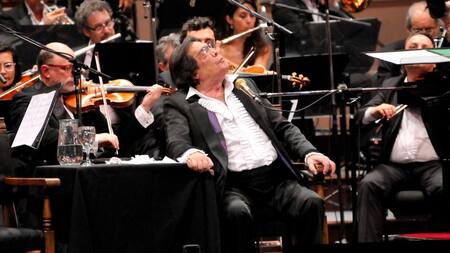 Cacho Castaña en el Teatro Colón