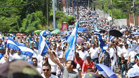 Movilización en Honduras. Foto: Twitter.