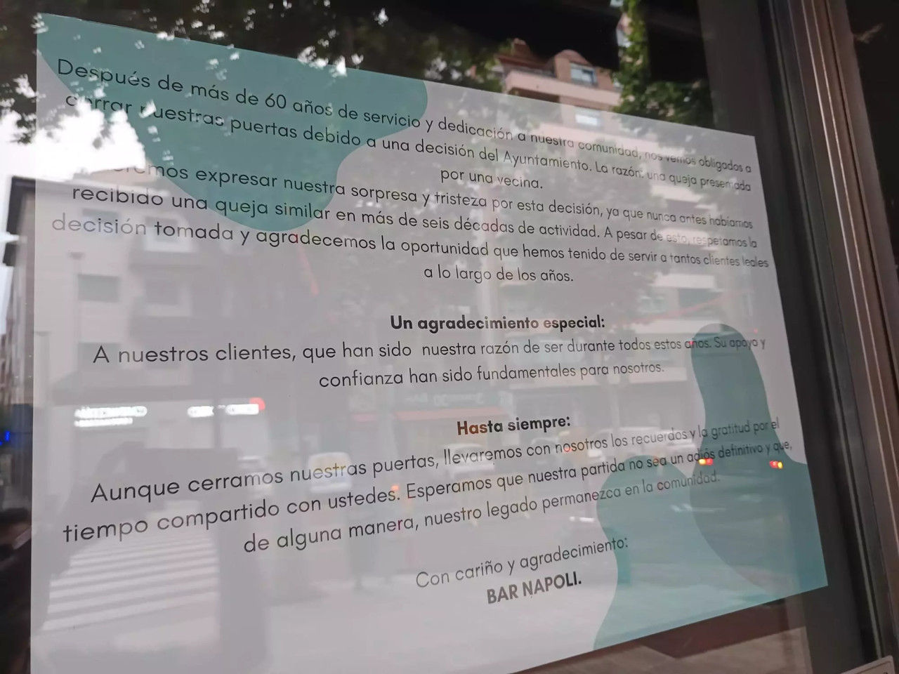 El mensaje de Bar Napoli, en Zamora, España. Foto: Redes sociales.
