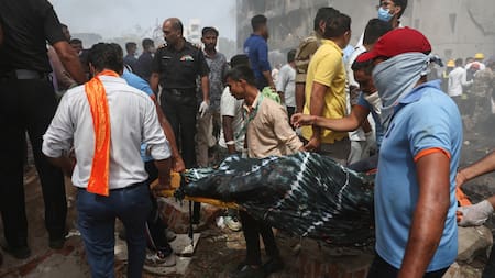 Accidente aéreo en India. Foto: REUTERS/Amit Dave.