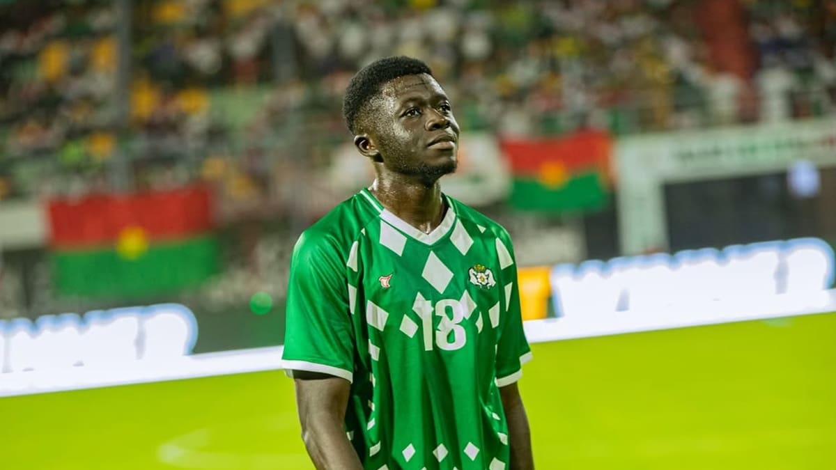 Lo dirigió un ex Boca y tiene 18 años: quién es Chec Bebel Doumbia, el único futbolista profesional de Burkina Faso que jugará contra Argentina