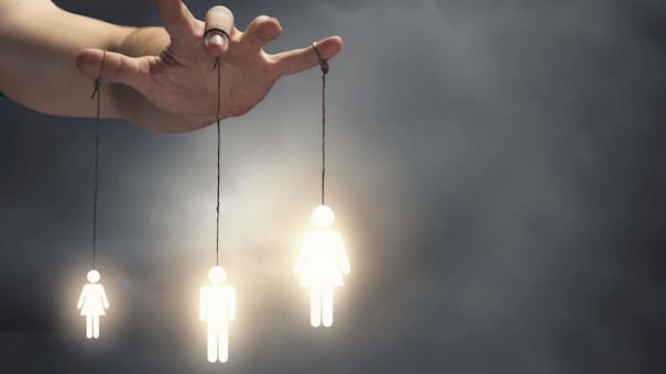 Mucho cuidado con ellos: los 3 signos del zodiaco que manipulan y hacen daño sin que te des cuenta