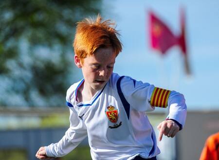 Marc Cucalón con la camiseta del Real Zaragoza. Foto: Instagram @marc_cucalon6.
