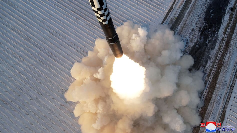 Lanzamiento del Hwasong-18 en Corea del Norte. Foto: Reuters.