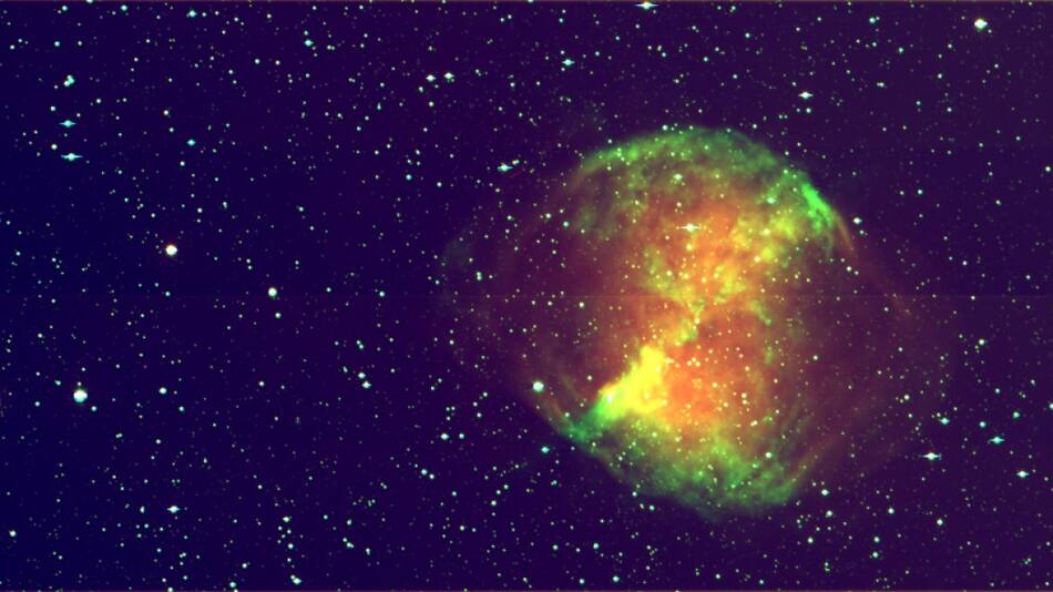 M27 Nebula. Fuente: PAUS (Physics of the Accelerating Universe Survey)