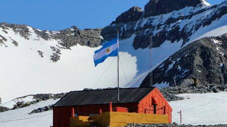 Base Esperanza, La Antártida. Foto Twitter @RosauraAudi.