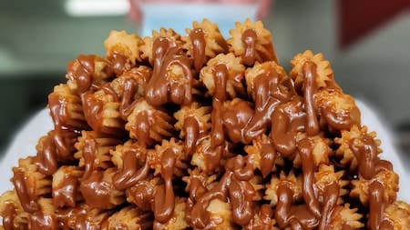 Churros con dulce de leche.