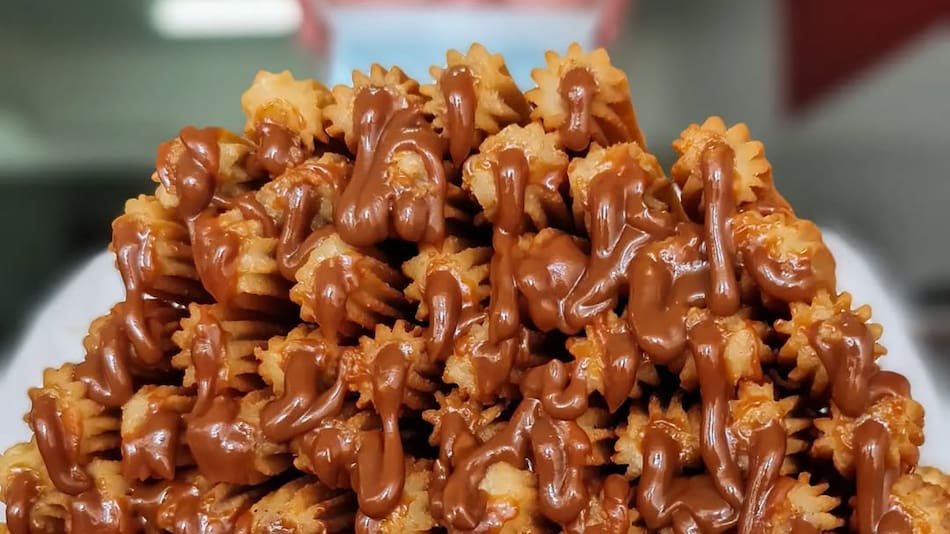Churros con dulce de leche.