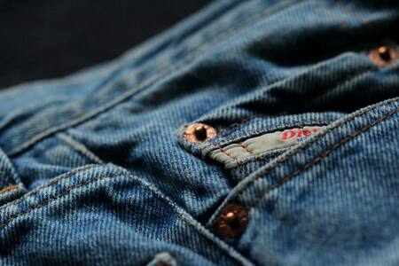 Bolsillo de los jeans. Foto: Unsplash