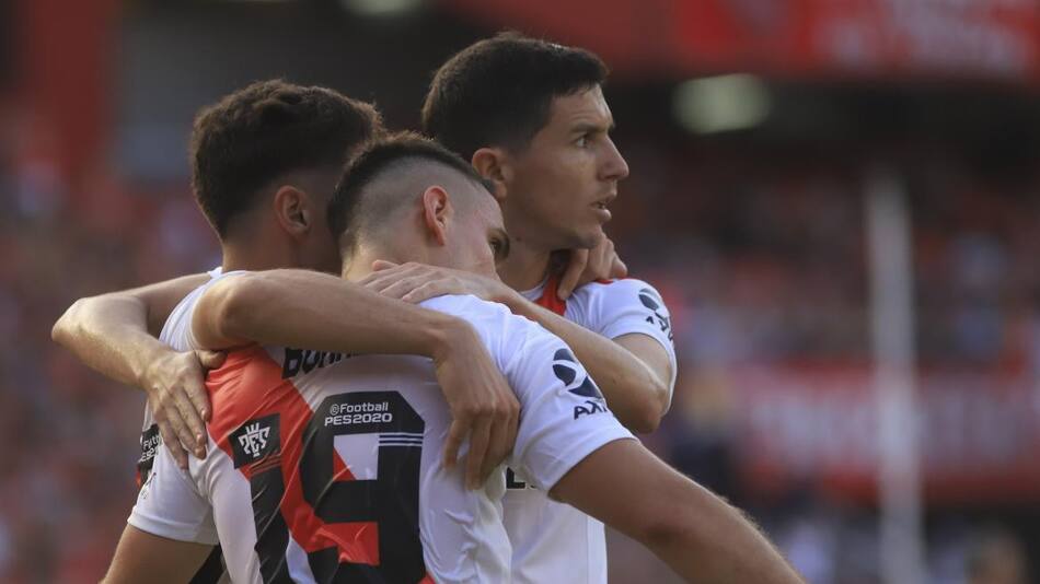 Superliga Independiente vs. River, NA
