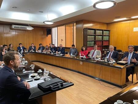 Rosatti y Casal durante el encuentro con jueces y fiscales rosarinos
