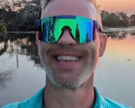 TJ Sabula, trabajador de Ford que enfrento a Donald Trump.