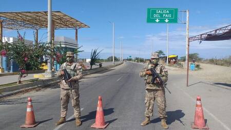 Fuerzas militares peruanas. Foto: Reuters