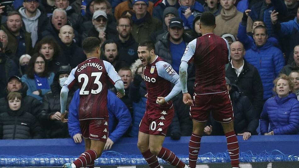 Festejo de Emiliano Buendia para el Aston Villa ante el Everton por la Premier League, REUTERS