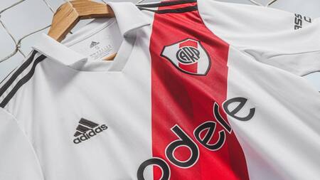 Nueva camiseta de River. Foto: @RiverPlate.