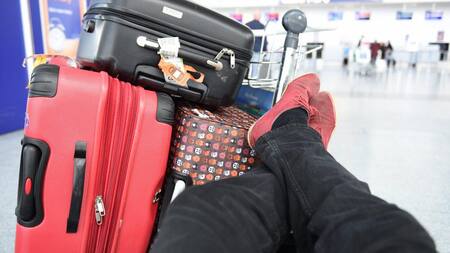 Jóvenes que se van del país