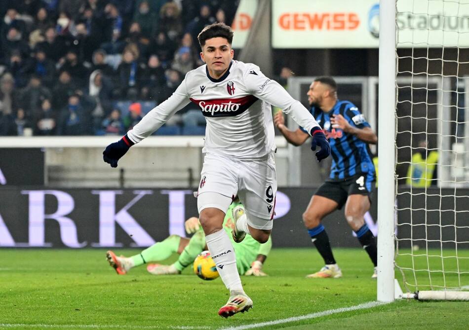 Santiago Castro; Bologna. Foto: Reuters (Alberto Lingria)