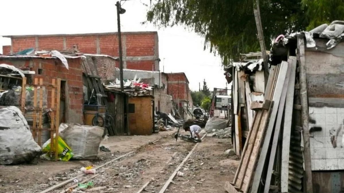 La pobreza aumentó en la Argentina y cerró el 2019 con un 35,5%