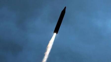 El lanzamiento de un misil en Corea. Foto: REUTERS