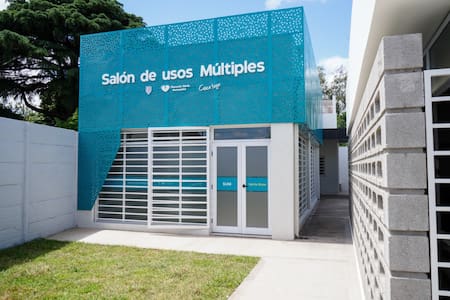 Obras en el Centro de Salud de Santa Rosa en Florencio Varea. Foto: Prensa.