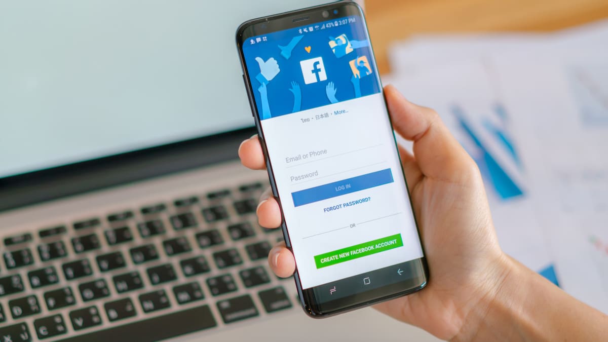 Ciberseguridad en Facebook: cómo ocultar tus publicaciones a desconocidos con la función “restringir perfil”