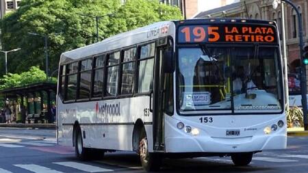 Colectivos, pasajeros, transporte público, NA