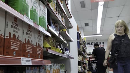 La inflación de marzo fue del 3,7% y acumuló 55,9% en los últimos 12 meses