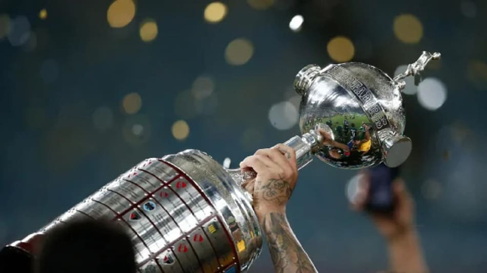 Trofeo de la Copa Libertadores. Foto: NA.