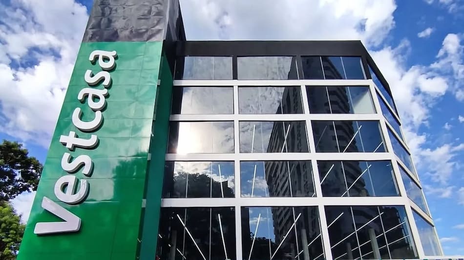 Un outlet de Vestcasa abrió en Liniers.