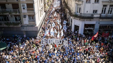 Mayra Mendoza: "Las medidas que está tomando el Gobierno de Milei no hacen que mejore la calidad de vida de los habitantes"