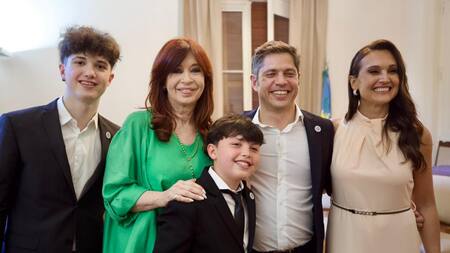 Cristina Kirchner, presente en la asunción de Axel Kicillof.