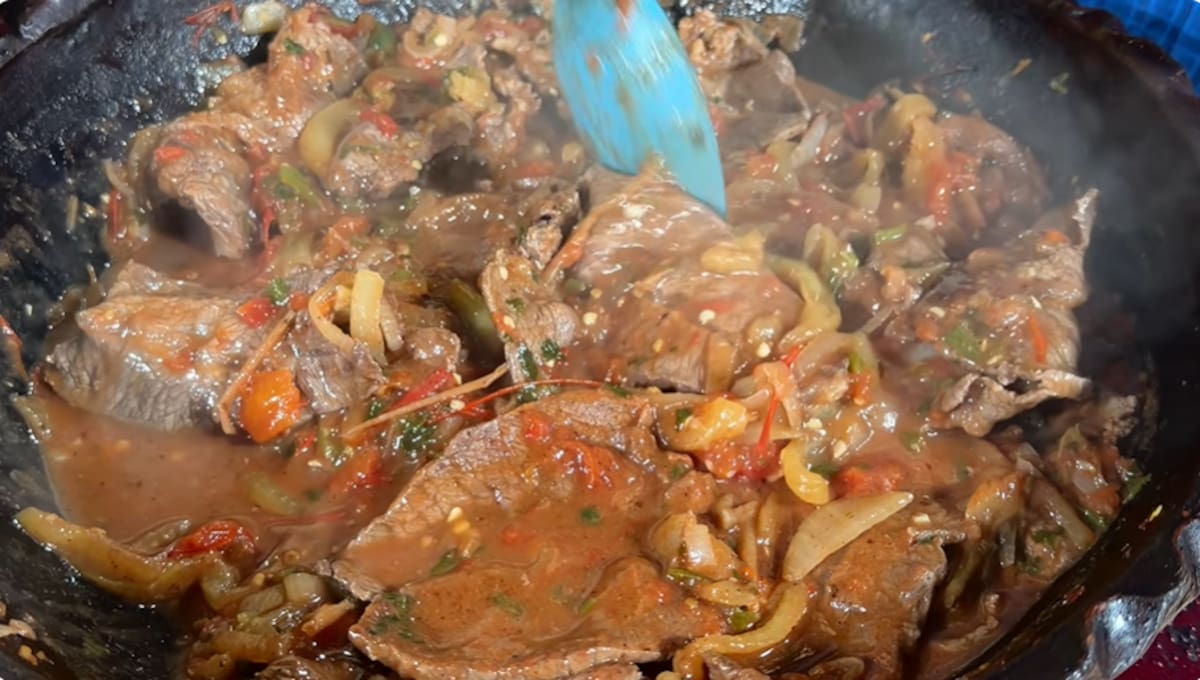 Doña Ángela; cocinera mexicana.