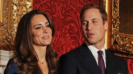 Kate Middleton junto al príncipe Guillermo. Foto: NA.