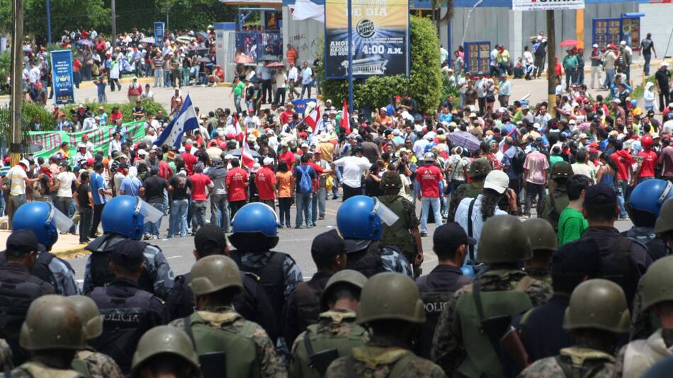 Militares en Honduras. Foto: Reuters