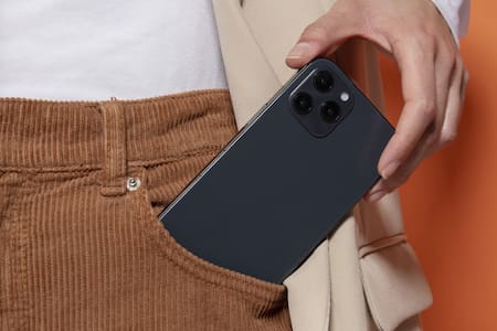 Celulares, tecnología, dispositivos móviles. Foto: Freepik.