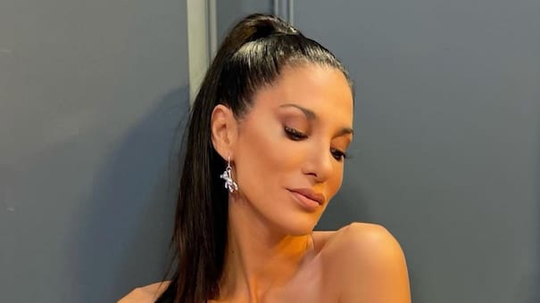 "Tengo página de pies": Silvina Escudero se sumó a la venta de contenido erótico y dio una muestra en vivo