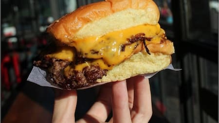 Una importante cadena de comida rápida debe cerrar varios locales. Foto: Instagram/@thefoodtruckstore.