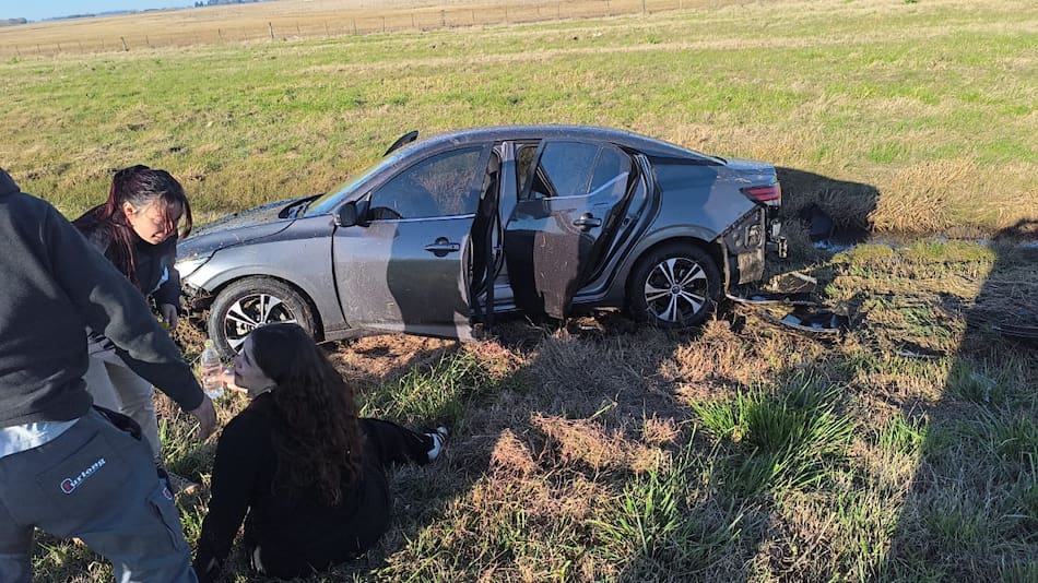Diputada libertaria se accidentó en la autopista Rosario-Buenos Aires