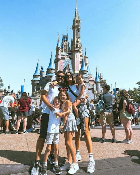 Paula Chaves junto a su familia. Foto: Instagram.