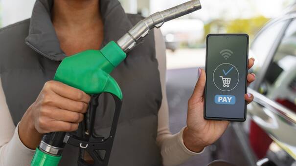 Llenar el tanque en abril 2025: promociones y descuentos para ahorrar hasta $20.000 en nafta