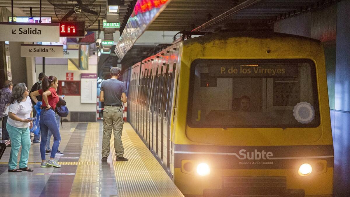 Subte; transporte. Foto: NA.