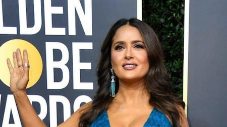 Salma Hayek y el "escotazo" en los Globos de Oro