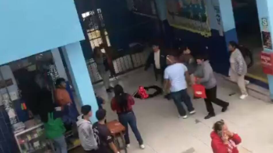 Alumnos del colegio de Lima debieron ser evacuados. Fuente: X